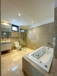 Ocean Drive (D4), Detached #433008361